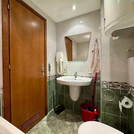 Prime Location Midia Апартаменты