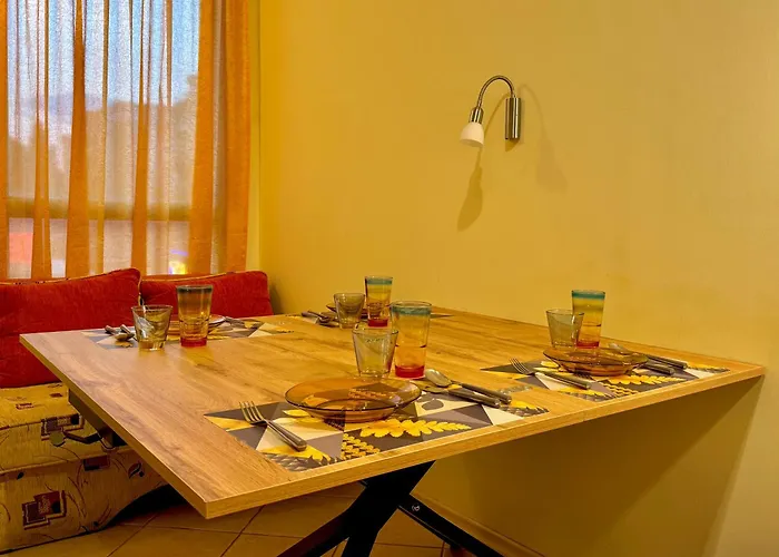 Prime Location Midia 아파트